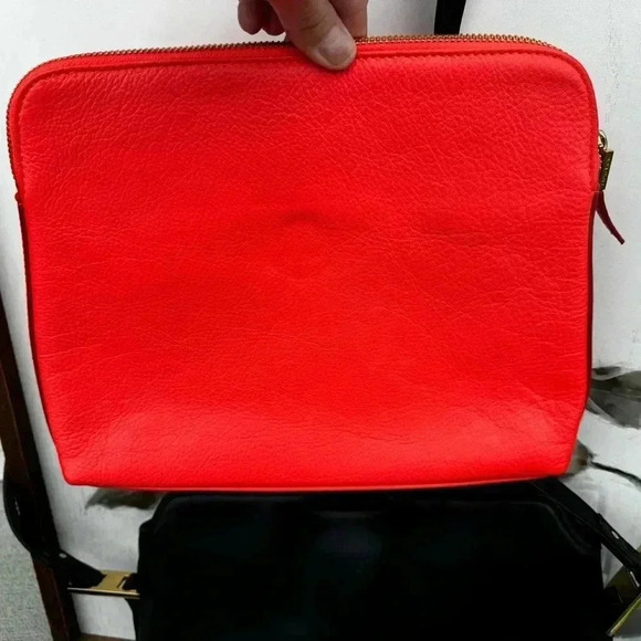 India Hicks Black Bag with Orange  Insert - Picture 11 of 16